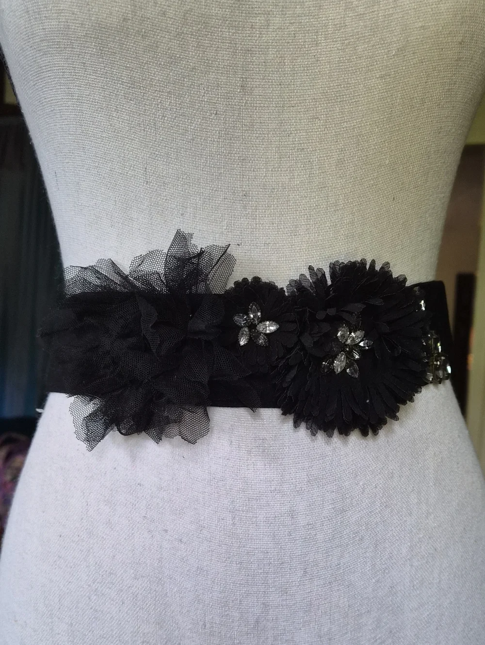 NWT J. Crew Black Floral Tulle Waist Belt with Rhinestone M/L Accents